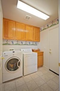 2100 Caravaggio Dr, Davis, CA 95618 photo 15