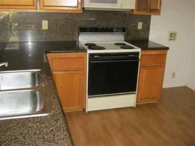 220 Linden St, Modesto, CA 95351 photo 2