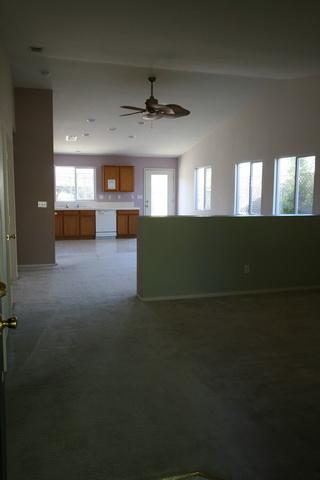 10977 Wethersfield Dr, Mather, CA 95655 photo 2