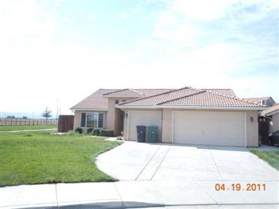 1729 Via Milano, Gustine, CA 95322 photo 1