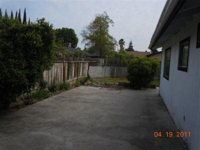 6827 Beth Cir, Winton, CA 95388 photo 9