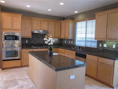 7989 W Depot Master Dr, Tracy, CA 95304 photo 6