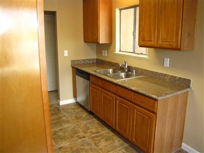 16479 Janice Pl, Lathrop, CA 95330 photo 5