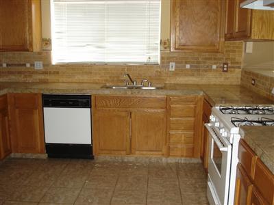 1949 Everett Ct, Hughson, CA 95326 photo 3