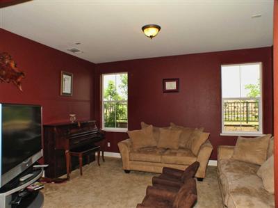 775 Pullman Ct, Rocklin, CA 95765 photo 4