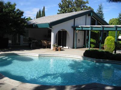 661 E Tuolumne Rd, Turlock, CA 95382 photo 2