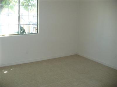 573 South Ave, Turlock, CA 95380 photo 4