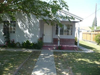 573 South Ave, Turlock, CA 95380 photo 1