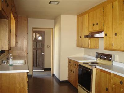 4106 Esmar Rd, Ceres, CA 95307 photo 4