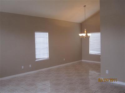 2217 Manitoba Ct, Modesto, CA 95356 photo 4