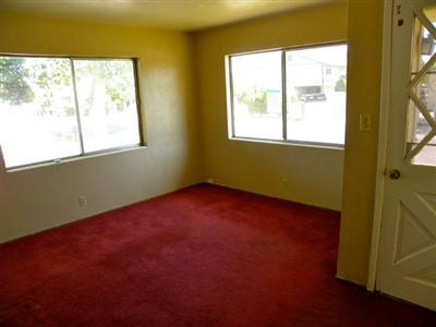 315 Poplar St, Lodi, CA 95240 photo 3