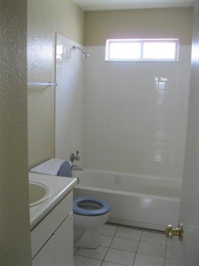 16202 Bizzibe St, Lathrop, CA 95330 photo 5