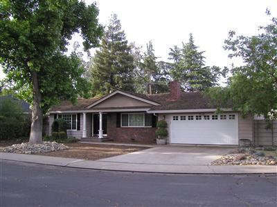 2306 Westminster Dr, Modesto, CA 95355 photo 1