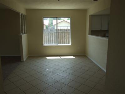 321 Cardiel, Firebaugh, CA 93622 photo 6
