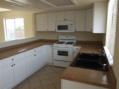 321 Cardiel, Firebaugh, CA 93622 photo 10