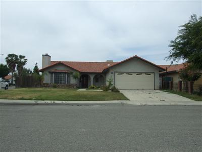 321 Cardiel, Firebaugh, CA 93622 photo 1