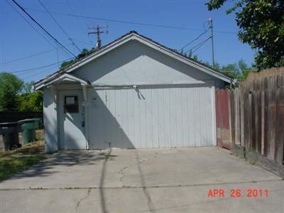 1221 Roble Ave, Modesto, CA 95354 photo 2
