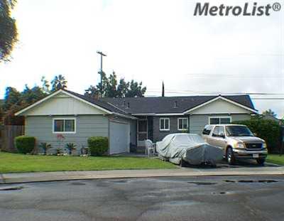 1130 Alameda Dr, Modesto, CA 95351 photo 1