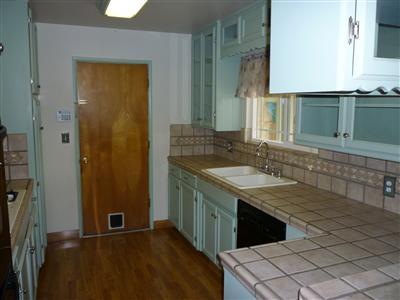 1705 Iris Ct, Modesto, CA 95355 photo 4