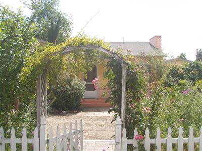 1220 Melrose Ave, Modesto, CA 95350 photo 2