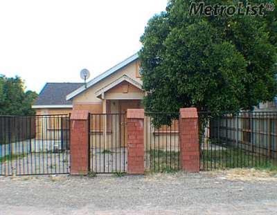 429 Olivero Rd, Modesto, CA 95358 photo 1