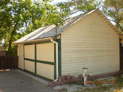 1609 3rd St, Escalon, CA 95320 photo 7