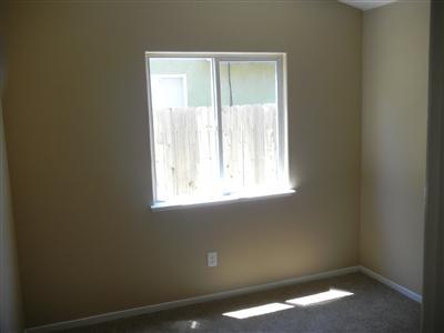 1020 Lombardy Dr, Modesto, CA 95351 photo 7