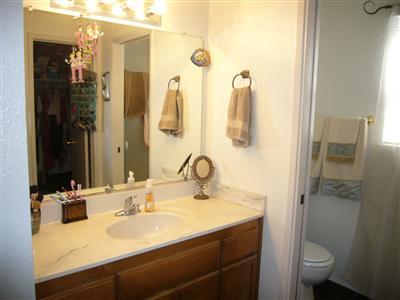 1610 Lugano Ct, Ceres, CA 95307 photo 9