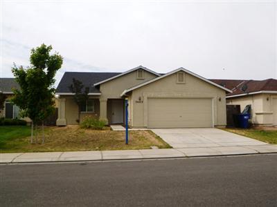 7443 Reece Wade Dr, Winton, CA 95388 photo 1