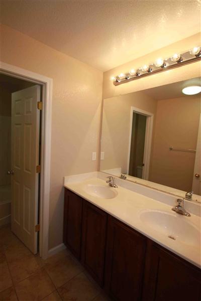 5233 Graytree Way, Antelope, CA 95843 photo 16