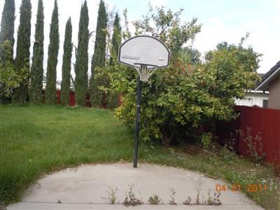 831 Taggert Ct, Modesto, CA 95351 photo 8