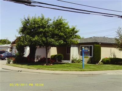 1801 Colette St, Lodi, CA 95242 photo 1