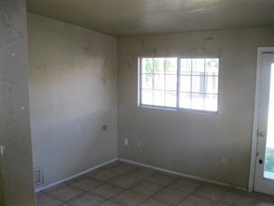 5237 Clark St, Keyes, CA 95328 photo 4