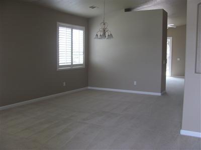 3208 Flushing Meadows Dr, Modesto, CA 95355 photo 2