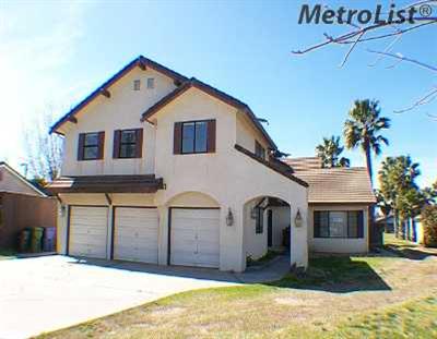 2161 Dels Ln, Turlock, CA 95382 photo 1