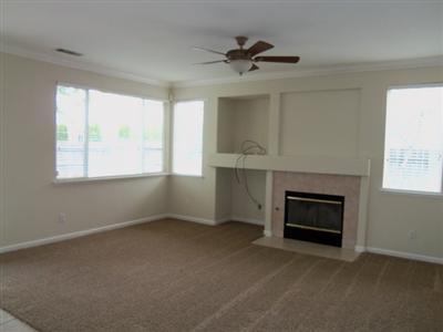 1829 Hyde Park Ln, Manteca, CA 95336 photo 2