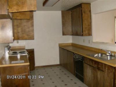 655 Rosemary Dr, Patterson, CA 95363 photo 3