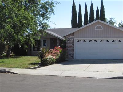 216 Tyler St, Patterson, CA 95363 photo 1