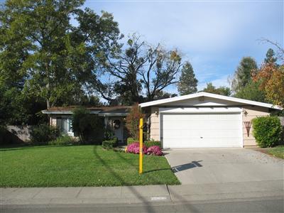 3707 Chamberlain Way, Carmichael, CA 95608 photo 1