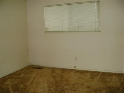 704 Barringham Ln, Modesto, CA 95350 photo 8