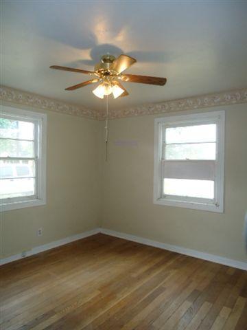 404 Palm Ave, Modesto, CA 95350 photo 4