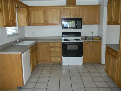 540 Mancini Way, Modesto, CA 95351 photo 2