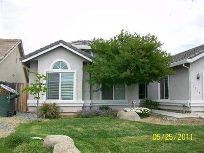 1377 Christopher Dr, Merced, CA 95340 photo 2