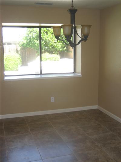2220 Lawson Dr, Modesto, CA 95355 photo 8