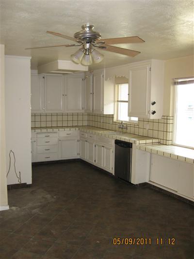 1014 Aldwina Ln, Manteca, CA 95336 photo 4