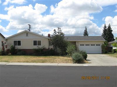 1014 Aldwina Ln, Manteca, CA 95336 photo 1