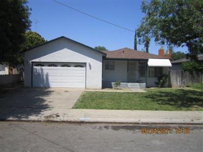 1905 Silverwood Ave, Modesto, CA 95350 photo 1