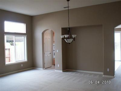 625 Lan Way, Ripon, CA 95366 photo 2