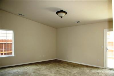 504 E Oak St, Lodi, CA 95240 photo 9