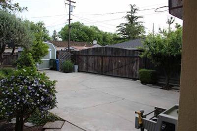 1675 E Canal Dr, Turlock, CA 95380 photo 4